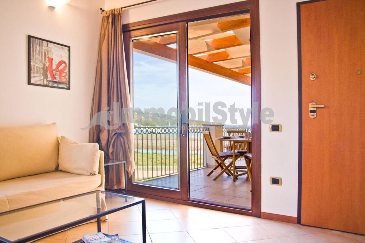 I Mirti Di Porto Pozzo Apartment Exterior foto
